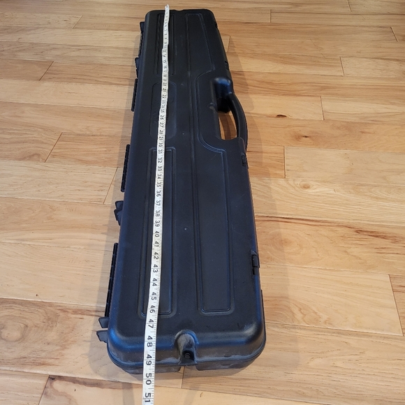 Daniel Defense Factory Hard Rifle Case With Dual Padding - Picture 8 of 11